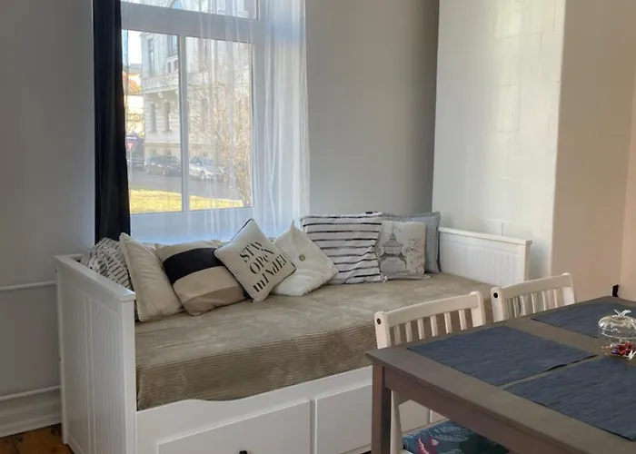 Spacious Ausekla Apartment