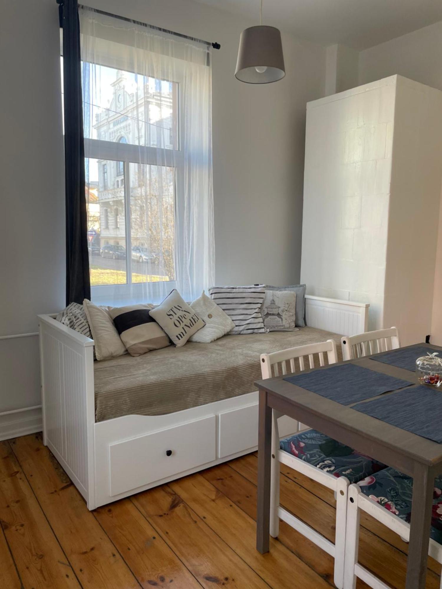 Spacious Ausekla Appartement *